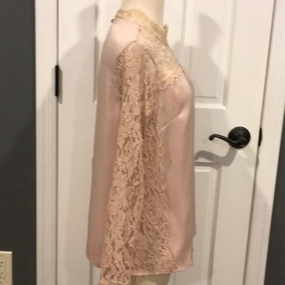 Silky Long sleeve Lace Top - Picture 5 of 7